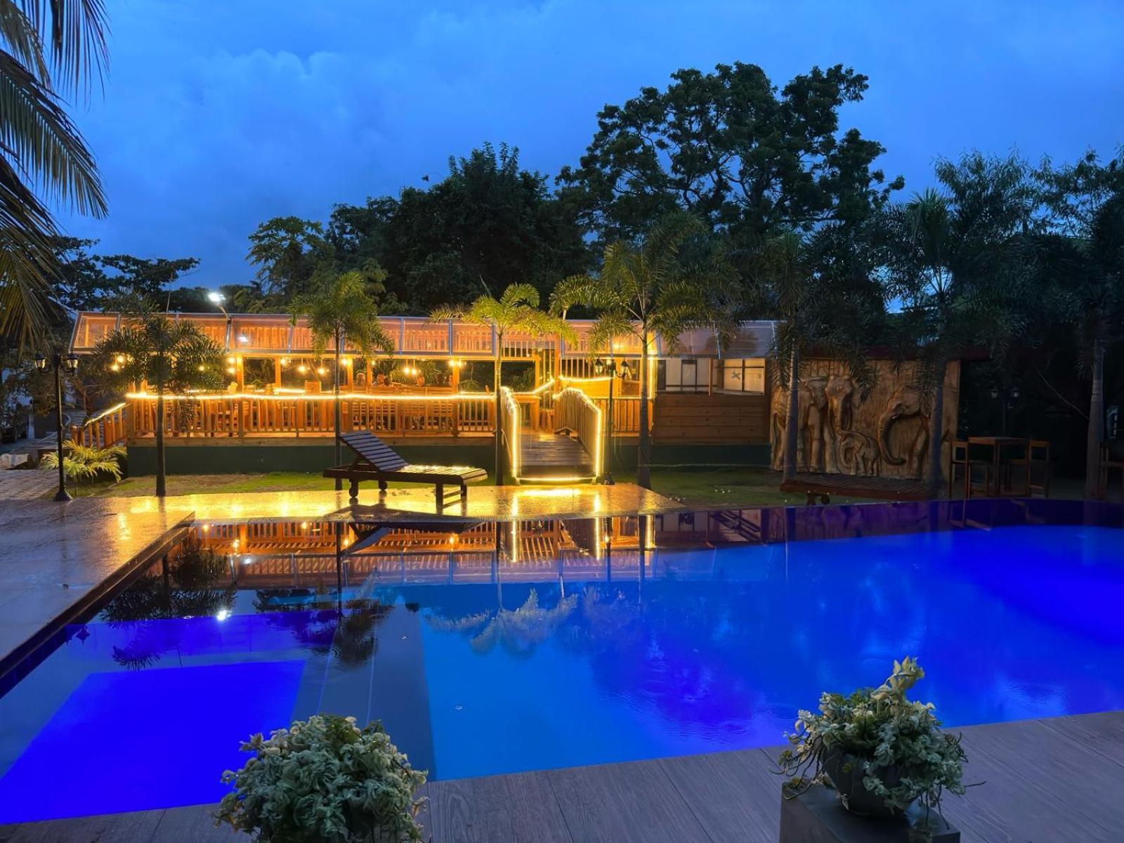 White Land City Hotel Dambulla Exterior foto